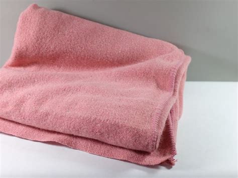 Vintage Pink Wool Blanket Pink Blanket Wool Blanket Etsy Canada