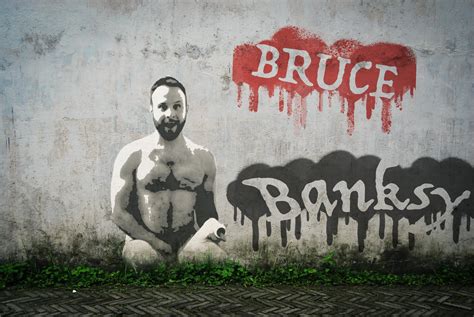 Steve lazarides has revealed candid snaps from his 11 years working with the anonymous artist. Have we discovered the true identity of Banksy? : funhaus