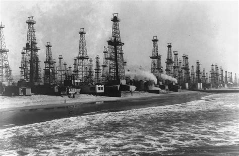 The Urban Oil Fields Of Los Angeles The Atlantic