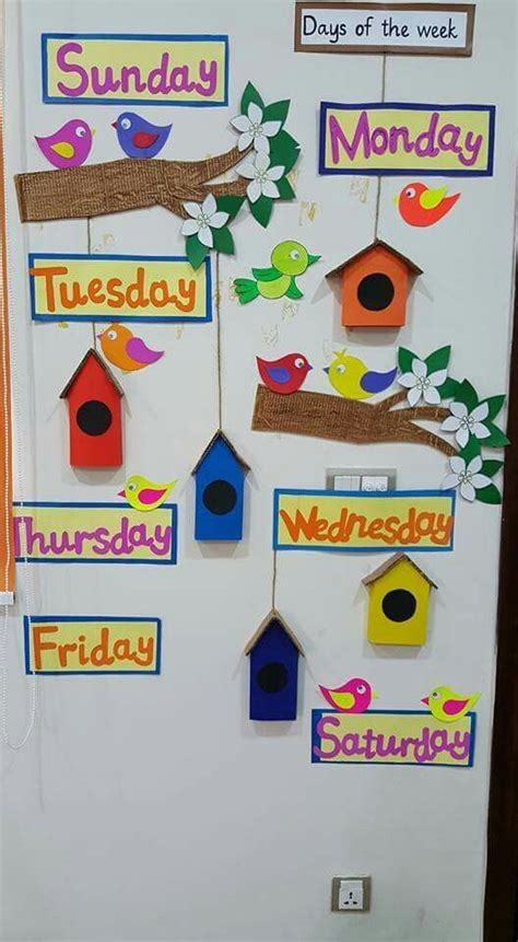 5 Homeschool Crafts Decorative Art Displays Days Of The Week