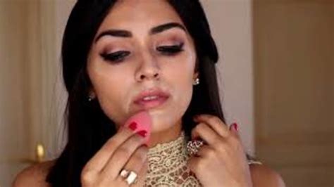 Watch Romantic Make Up How To Do A Smoky Winged Eye Vogue India