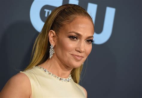 jennifer lopez krijgt eigen documentaire op netflix foto hln be