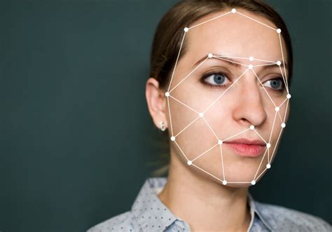 The deepfake mask is broken, less detailed or incorrectly aligned. Samsung's latest deepfake technique requires just a single ...
