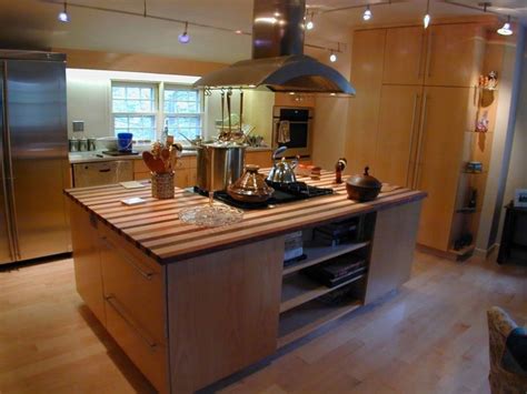 Bring the range hood out in a muted kitchen. Pin on Niseko house