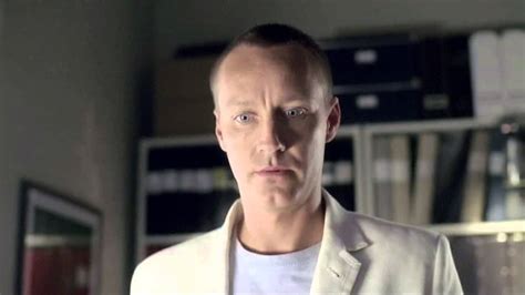 Ica is responsible for the security of singapore's borders against the entry of undesirable persons, cargo and conveyances through our land, air and sea checkpoints. ICA-Stig reklamfilm: Avsnitt 288 Löneförhöjning - YouTube