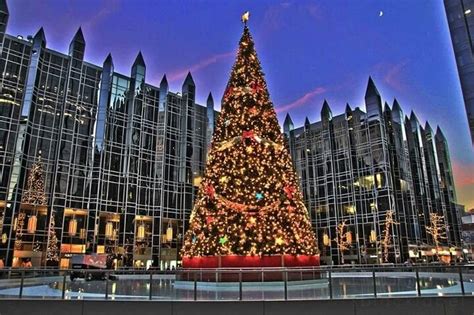 Beautiful Merry Christmas Wishes From Pittsburgh Taken At Ppg Place