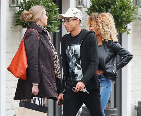 However, she is now in a relationship with superstar singer jason derulo and they welcomed their first child together in may 2021.… Man United news: Jesse Lingard splits with Instagram model ...