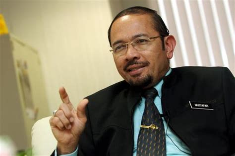 2nd floor, visa,pas & permit, jabatan imigresen malaysia, putrajaya putrajaya •. Jamal guna bot pancung atau pintu lain - Pengarah ...