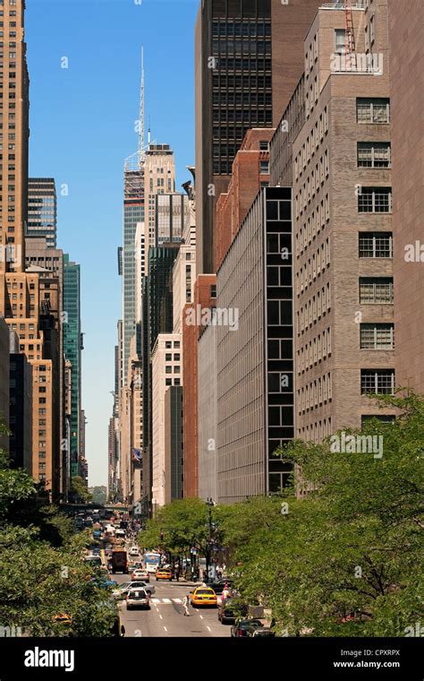 East 42nd Street Hi Res Stock Photography And Images Alamy