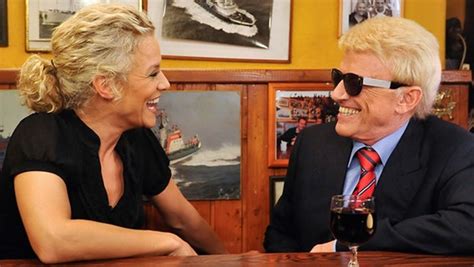 Ich hab' ehrfurcht vor schneeweißen haaren. chaolilesve: liebe mutter heino