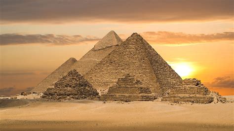 Free Wallpaper Free Travel Wallpaper Egyptian Pyramids AE4