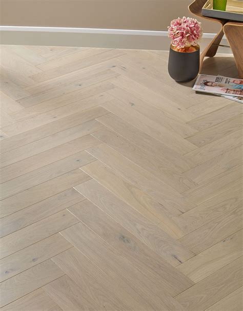 Bayswater Herringbone Cappuccino Oak Brushed And Lacquered Engineered