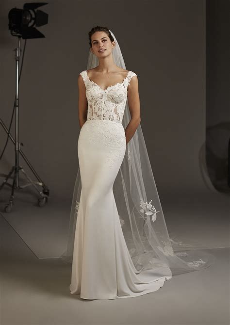 Modern Mermaid Wedding Gown With Crepe Skirt Modes Bridal Nz