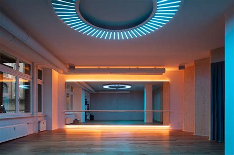 Gallery of Beyond Fitness Studio / MAG.DESIGN + DRAA - 12