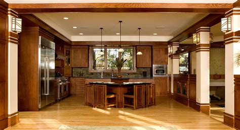 Frank Lloyd Wright Style Home Home Decor Qarmazi Awesome ... Other common features of this style include overhanging eaves, rows.