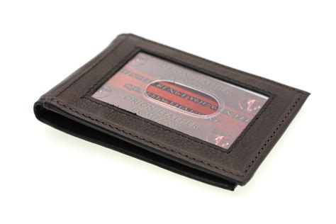 However, this money clip wallet isn't fit for people who want to store many cards and bills. Men Money Clip Wallet Slim Compact Front Pocket ID Outside ...