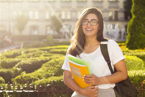 10 Best Online Flexible Jobs For Students - BankBesties