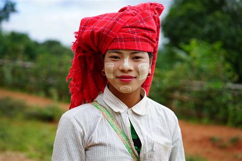 美しいミャンマーの女性たちを撮りました（sony α7＋sel55f18z） Restartlog
