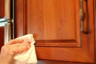 Pour a small amount of the oil soap onto a clean towel, and go over the entire cabinet with a light layer of the oil soap. How to Remove Years of Greasy Build-Up from Kitchen Cabinets | Clean kitchen cabinets, Cleaning ...