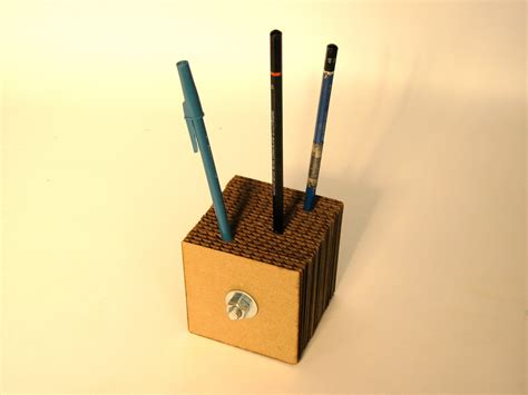 Cardboard Pencil Holder 