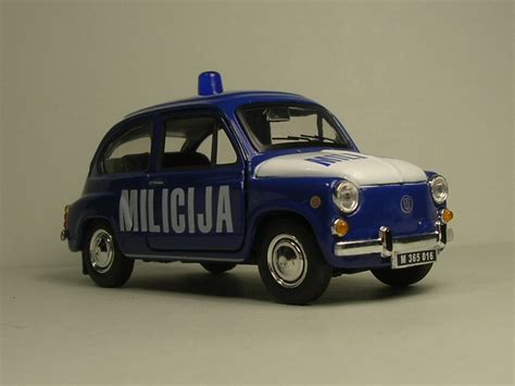 In today's video you will me drive the legendry oldtimer zastava 750 also known as. cochecitos a escala 1:43: Zastava 750 Policia de Yugoslavia