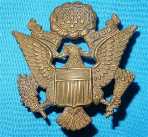 Ww2 Era Vintage Usaf Us Air Force Officer Cap Badge United States 125