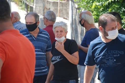 10:23 pakistan'ın ankara büyükelçisi gazi, i̇kçü öğrenci ve akademisyenlerine keşmir sorununu anlattı. Son dakika: İzmir'de kadın cinayeti! İki çocuk annesi ...