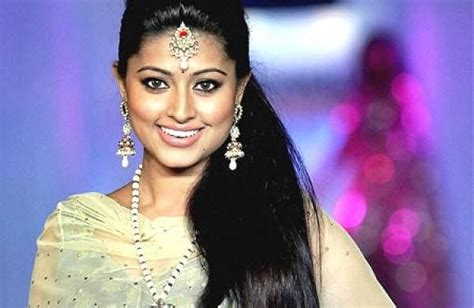 Sneha Debuts In Bollywood The New Indian Express
