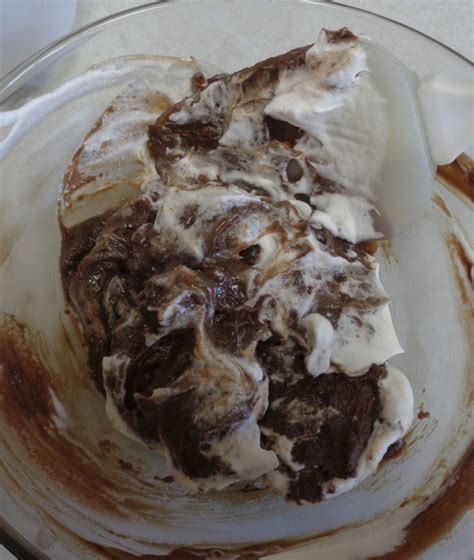 Serve with the chocolate wafer cookies. Gianduja Mousse