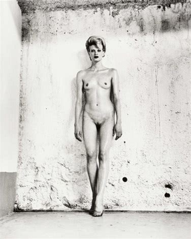 Nude Of Kristen McMenamy Monte Carlo 1995 Par Helmut Newton Sur Artnet