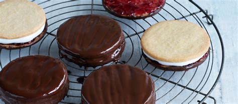 Paul Hollywoods Wagon Wheels Biscuits The Great British Bake Off