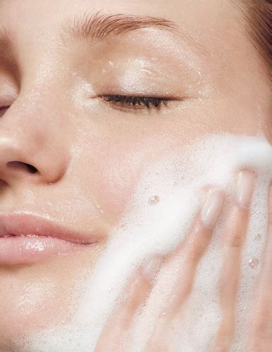 Foaming Cleansers And Your Skins Ph All Dolled Up
