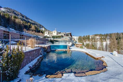 Hotel Albion Mountain Spa Resort Dolomites Val Gardena Italija