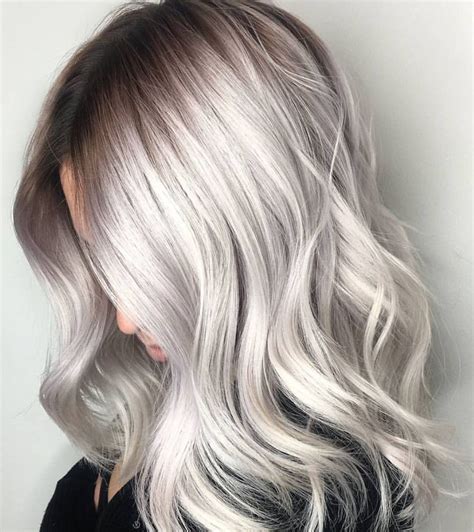 Cheveux blancs et henné = ok. Coloration cheveux blanc gris - Coupes de cheveux et ...