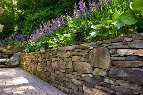 Fragile flowers and those with a lot of moisture may dry better if you speed the process with a drying agent like silica gel. sandstone bush rock wall sydney - Google Search ...