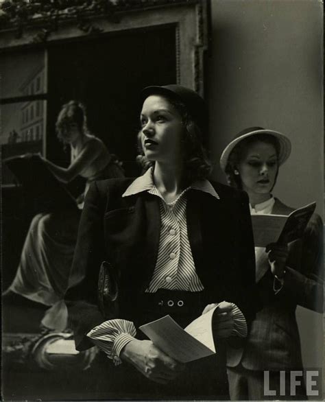 Velvey No Instagram American Womens Everyday Look In 1945