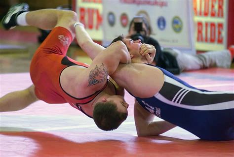 What Are The Differences Between Folkstyle And Freestyle Wrestling