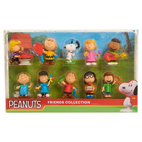 Just Play Peanuts Deluxe Figure Set Indoor Toys Toys For Tots New Toys
