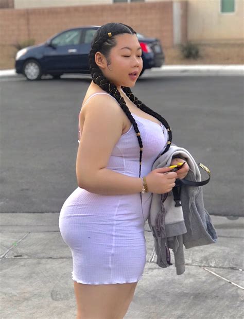 Turninoninown 🤪 On Twitter This Is A Thick Asian Woman They Are Rare