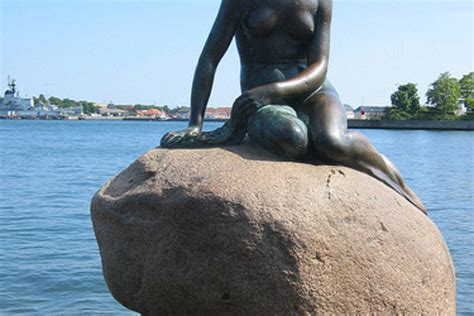 Little Mermaid Statue Copenhagen Attractions Review