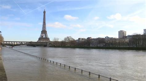 Paris Floods As River Seine Approaches Record Level Video Abc News