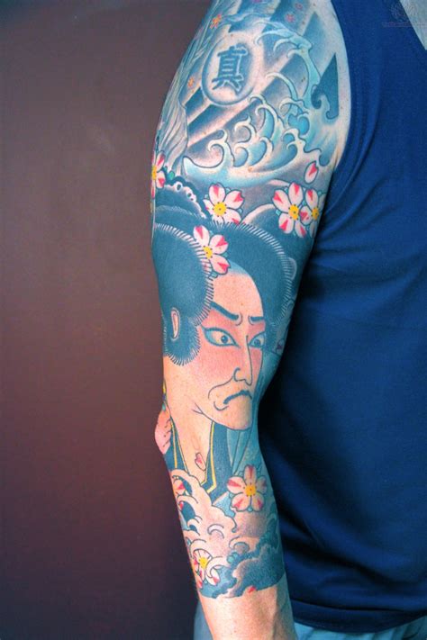 Most women choose flowery designs and we hope that these sleeve tattoos designs have helped you in deciding what you really want. Awesome Sleeve Tattoo Design Ideas - The Xerxes