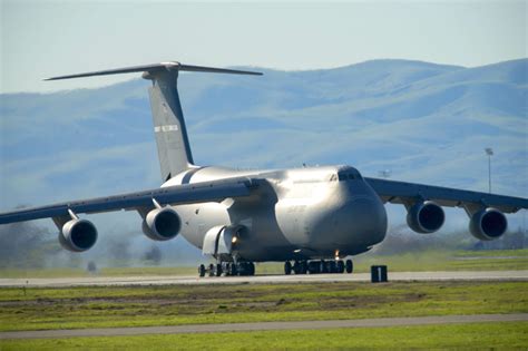 Compelling Images Of The C 5 Galaxy Military Machine
