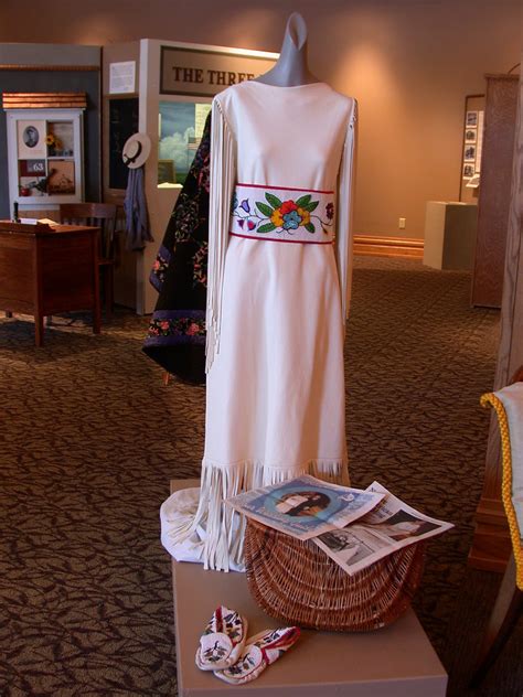 Many contemporary couples with indigenous roots may opt for a modern many times, these dresses are family heirlooms that have been passed down through the generations, although some modern native american. Native American Wedding Dress | Marie Koenigs made this ...