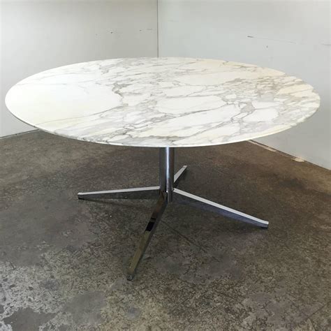 Round Carrara Marble Dining Conference Table By Florence Knoll At 1stdibs