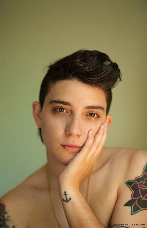 52 Breathtaking Portraits Of Trans Men That Truly Inspire