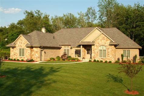 Brick And Stone Ranch Traditional Exterior Other By Inselmini