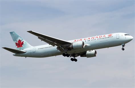 Boeing 767 300 Air Canada Photos And Description Of The Plane
