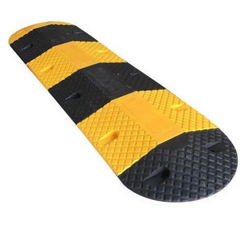 Yellow And Black Rubber Speed Hump At Rs 1800meter In Ahmedabad Id