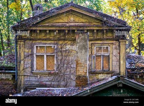 Boarded Up And Abandoned Old House Made Of Boards Stock Photo Alamy